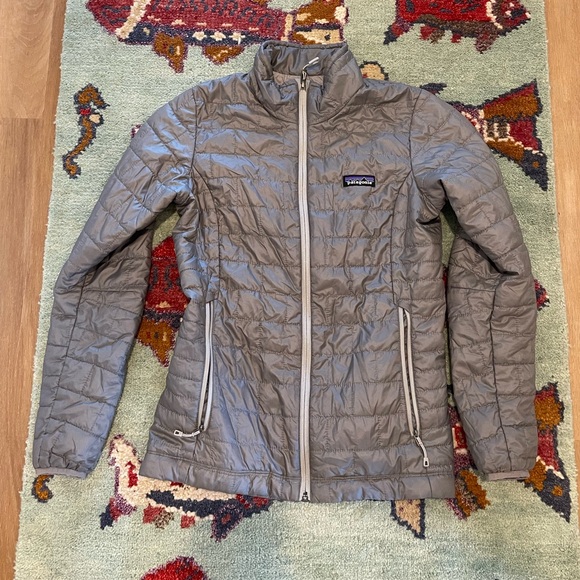 Patagonia Nano Puff Women’s Gray Puffer Puffy Jacket Outdoors Hiking Camping - Picture 1 of 7